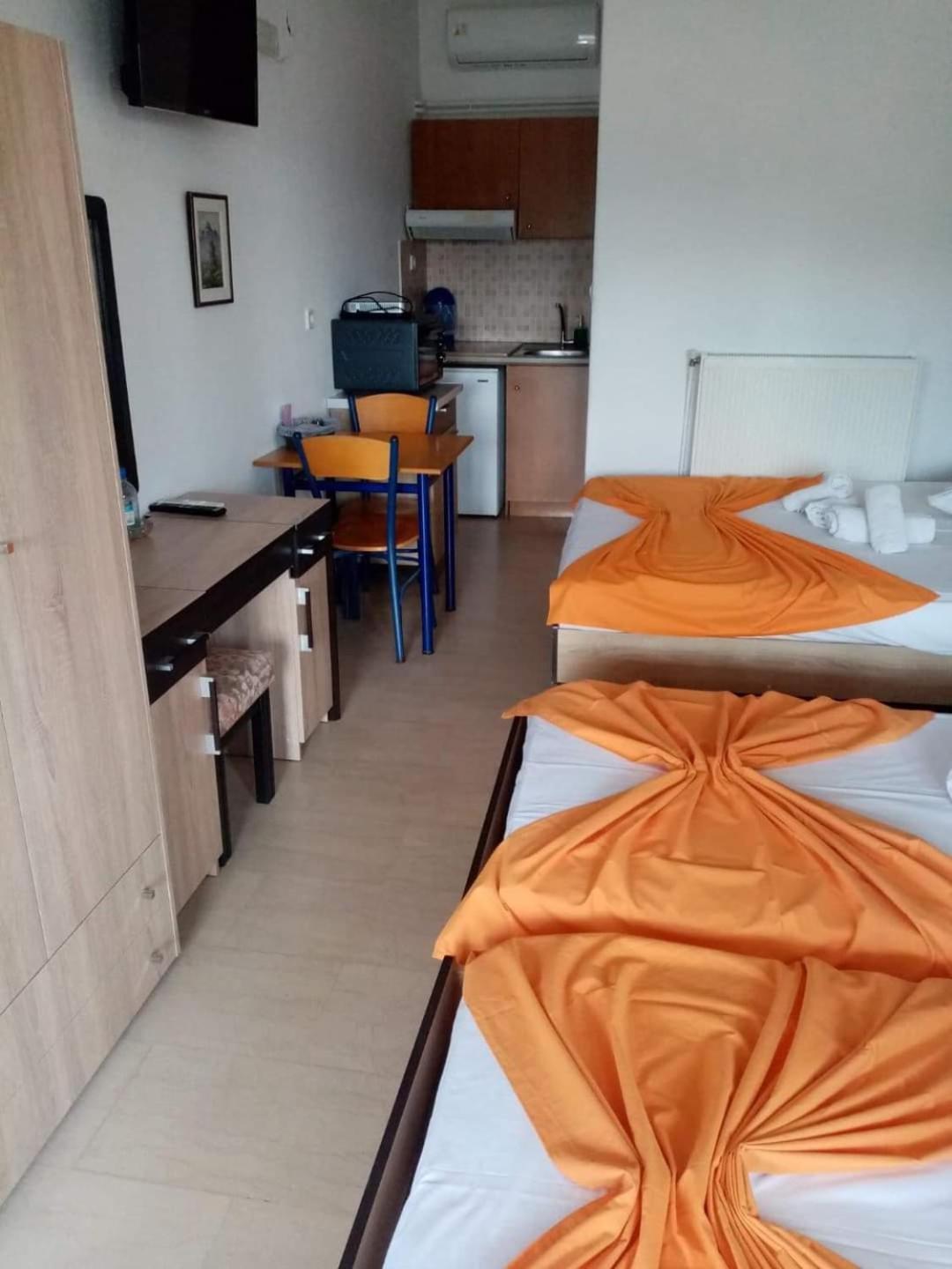 Guesthouse Zografia Vrasna Ngoại thất bức ảnh