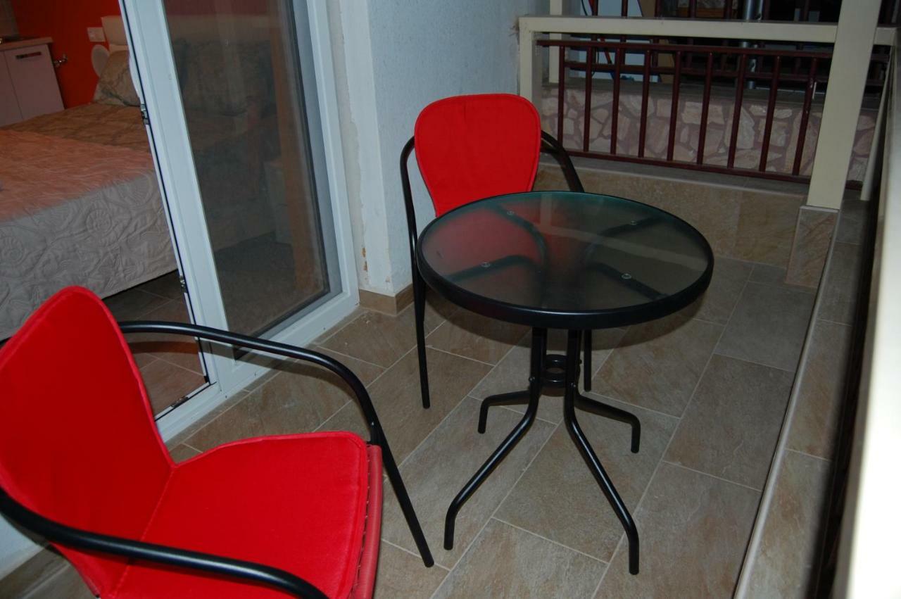 Guesthouse Zografia Vrasna Ngoại thất bức ảnh